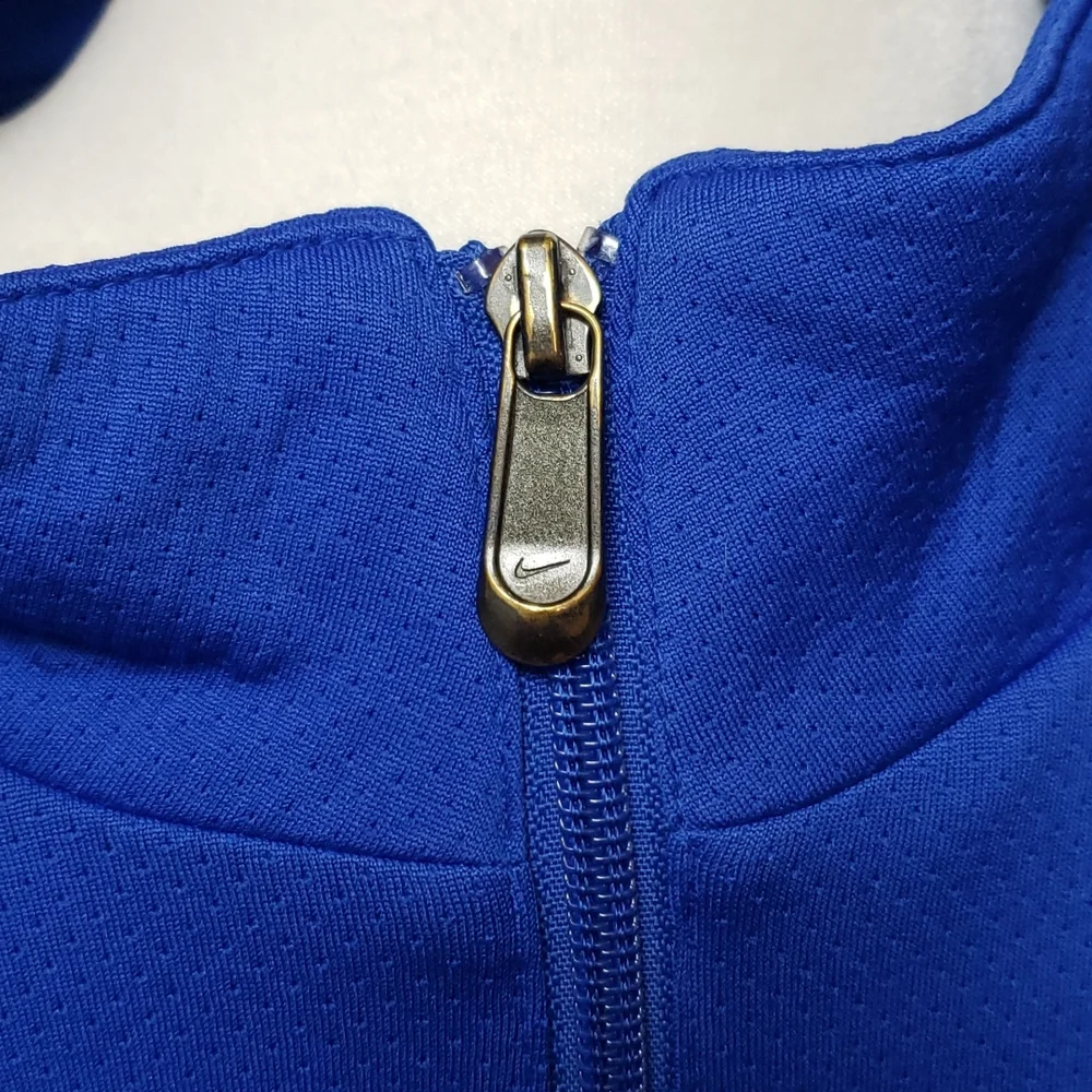 🎉HP🎉 Like new Nike zip up jacket, size xl - Picture 4 of 7